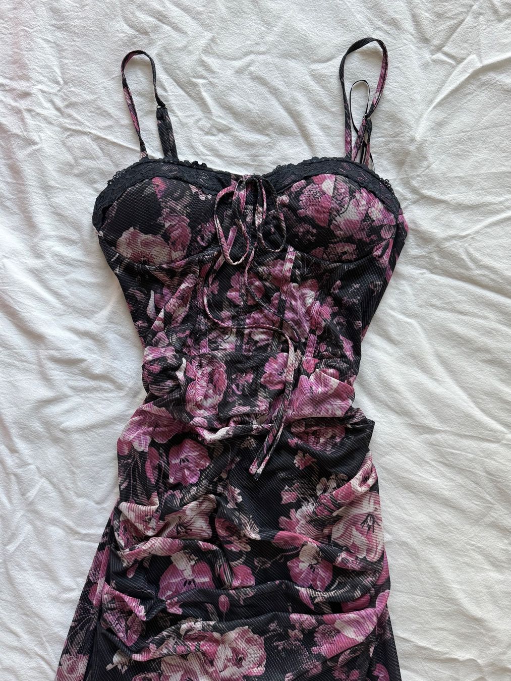Vestiti: Schwarzes geblümtes Kleid CIDER – Usato da Zürich venduto da len_hhz2