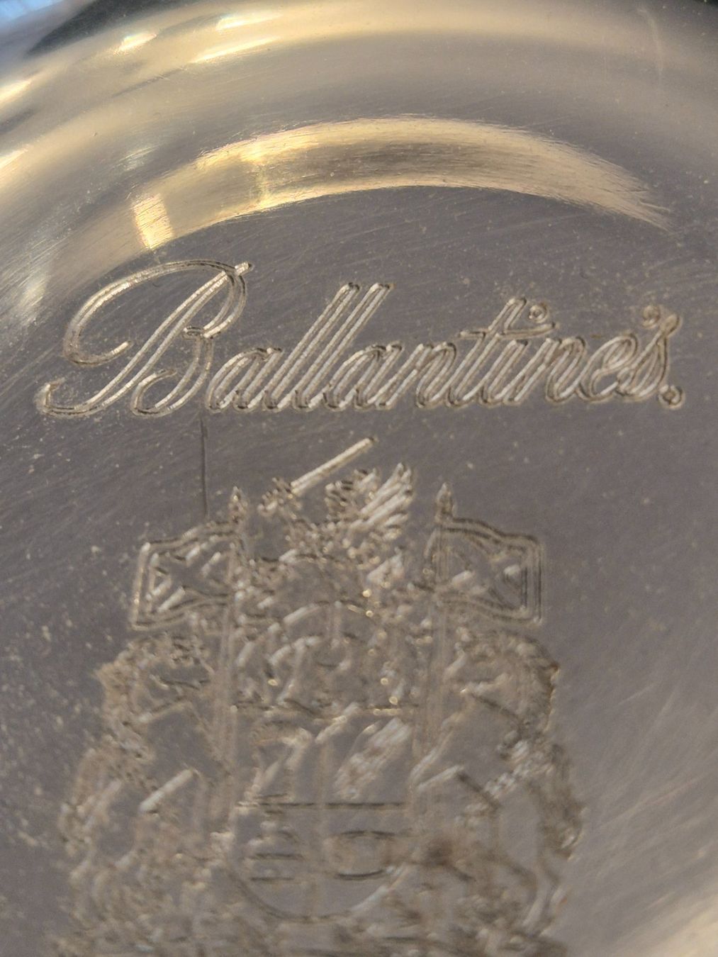 Ciotole: Quaich: Ballantine's Whisky Schale, Edelstahl oder Zinn – Usato da Zeiningen venduto da Carettacaretta69 2