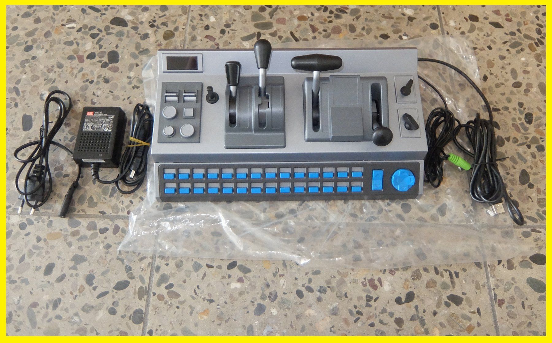 Spielzeuge: Raildriver model rd-91-mdt-a Train Cab Controller – Gebraucht aus Basel von Elektronik_Markt