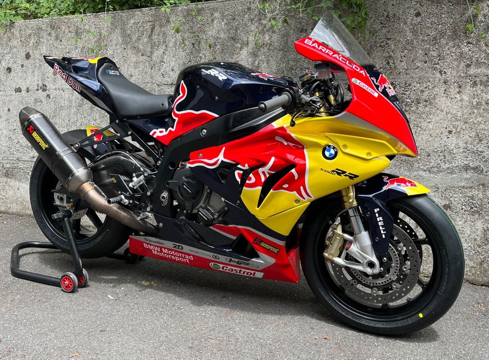 bmw s1000rr red bull