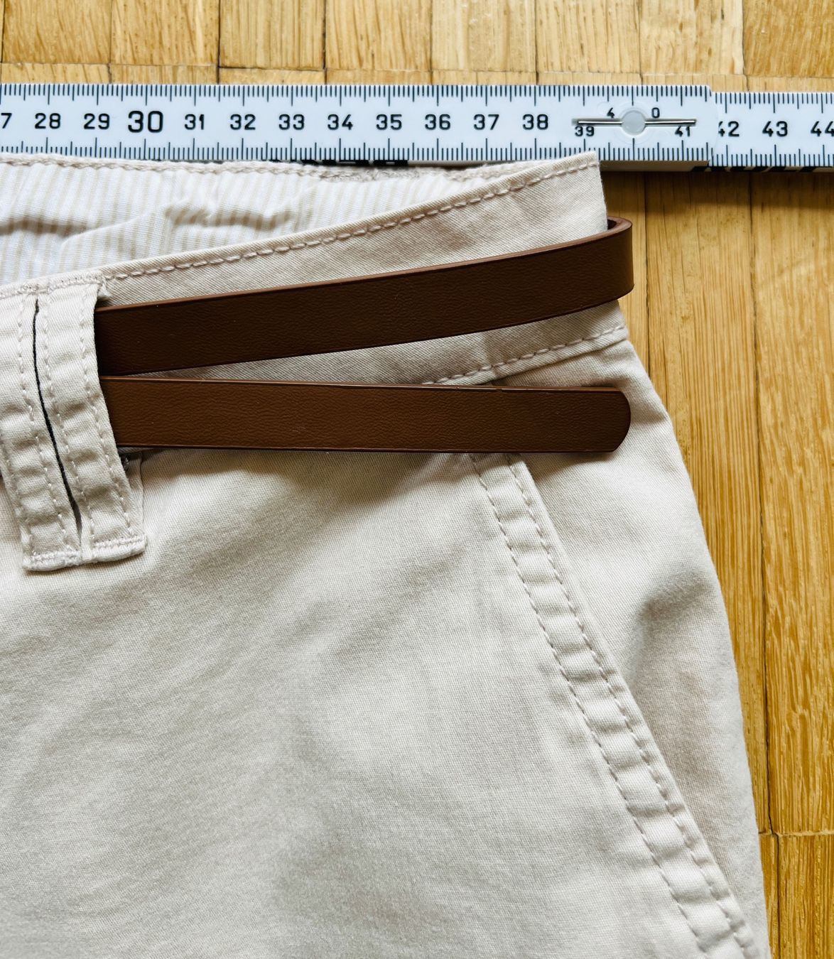 Pantalons: Chino Hose Gr S hellbeige – D'occasion à Ittigen par franzis6 1