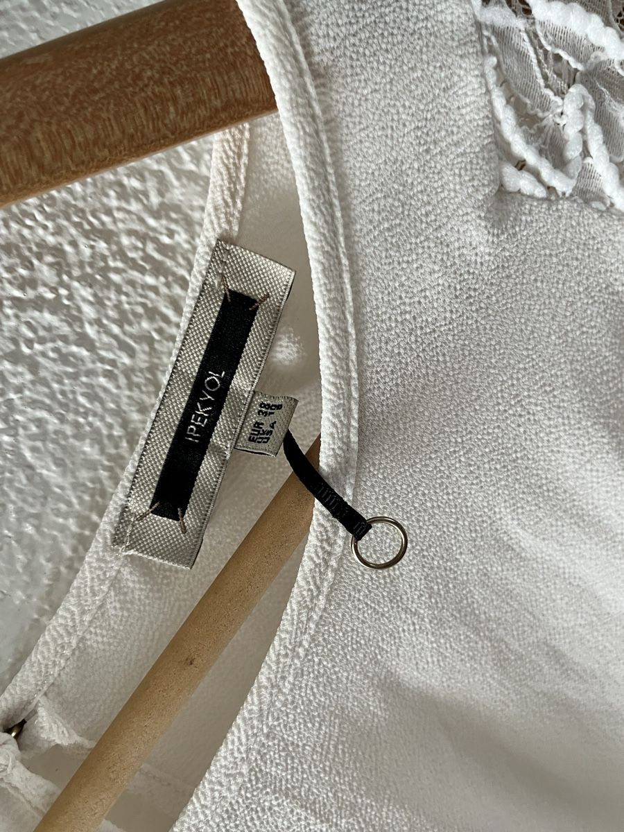 Massimo Dutti Camicette: Hübsche Ipekyol Bluse in Top Zustand  – Nuovo (secondo la descrizione) da Wettingen venduto da epe_9vbf 4