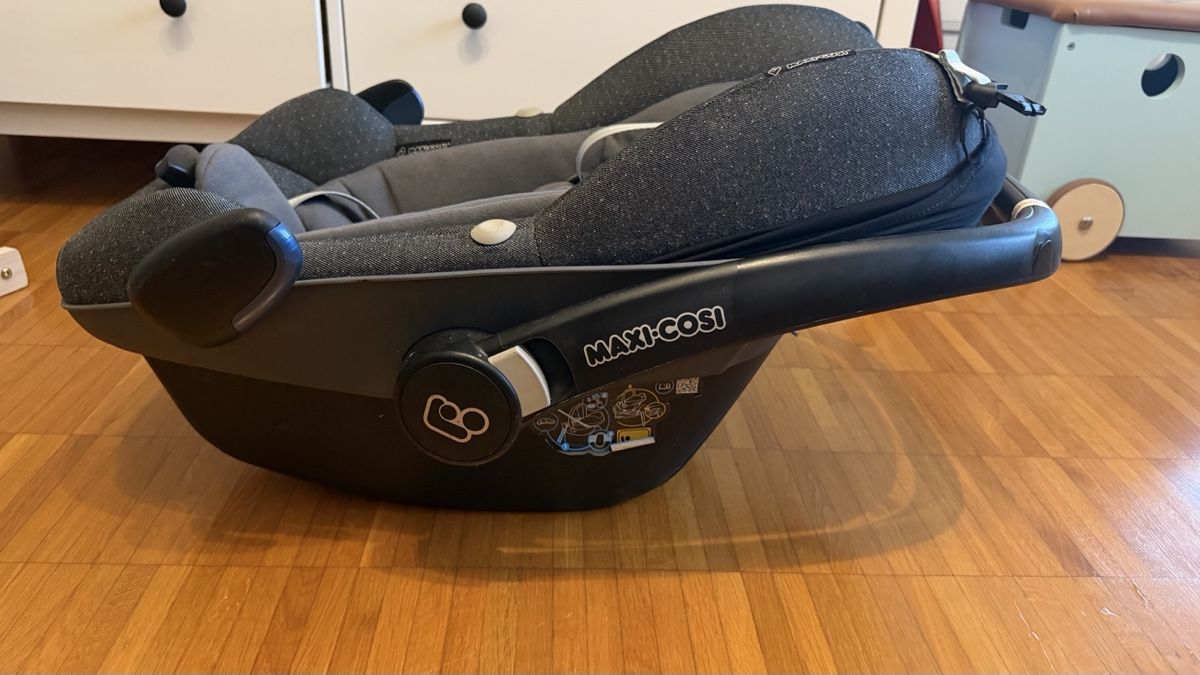 Maxi-Cosi Sièges auto: Autositz Maxi-Cosi Pebble Plus – D'occasion à Zürich par jose.alcala