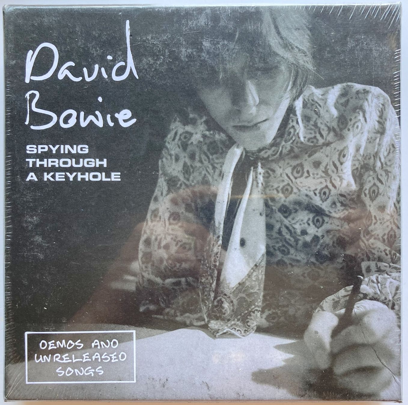Schallplatten: DAVID BOWIE - SPYING THROUGH A KEYHOLE – Neu und originalverpackt aus Bottens von hotter-than-hell