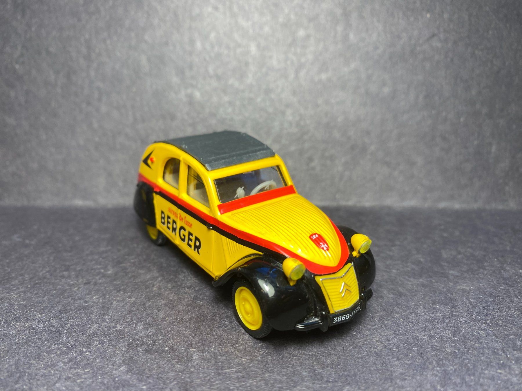 Norev Modellini d'auto: Citroën 2CV "Berger" 1958 - NOREV 1:43 – Usato da Spiez venduto da Mlandcruiser 6