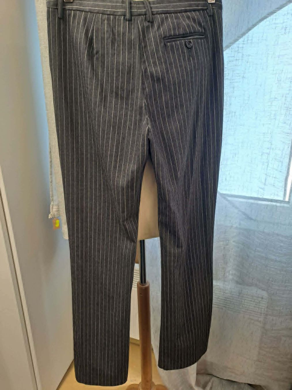 Dolce & Gabbana Pantaloni: Pantalon Dolce Gabbana – Usato da La Chaux-de-Fonds venduto da Emmaus2300CDF 1