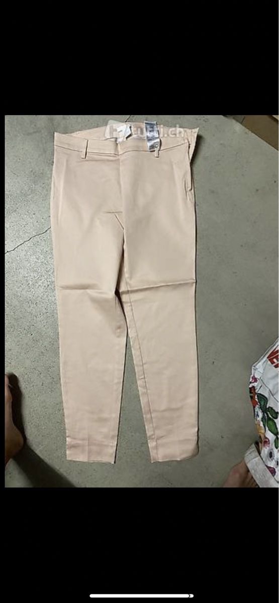 Pantaloni: Hose beige – Usato da Luzern venduto da oli_6x2r