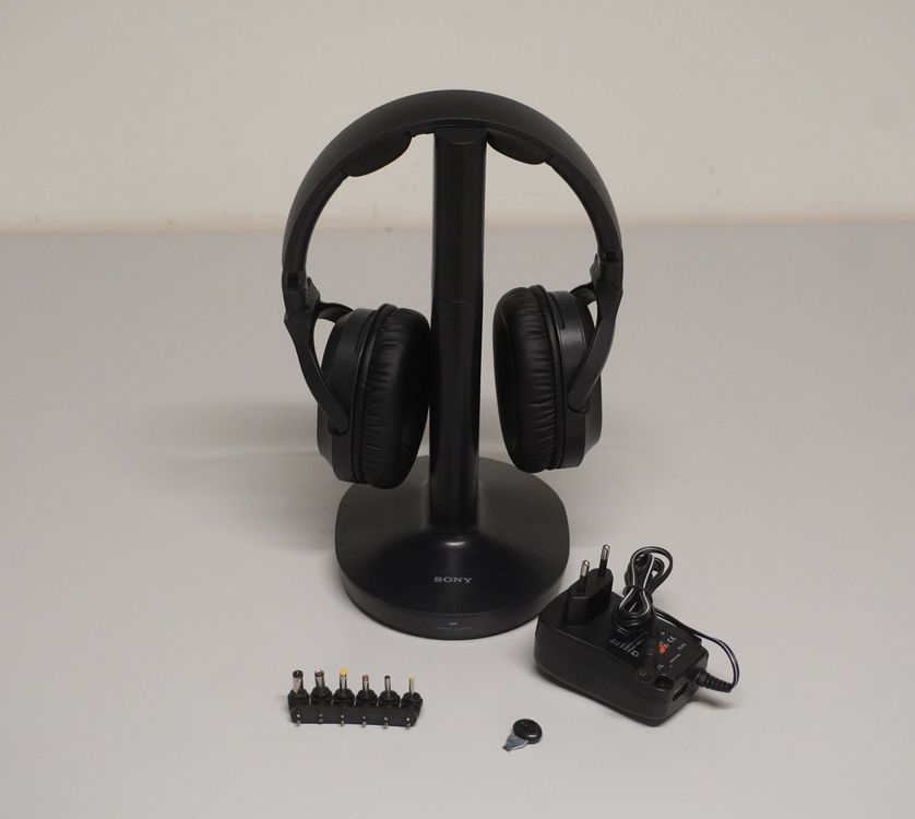 Sony Kopfhörer: Sony Kopfhörer Bluetooth MDR-RF895RK NP 310Fr      (S0172) – Gebraucht aus Basel von B.W.B.