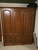 Dreitüriger Kleiderschrank Holz braun wie neu