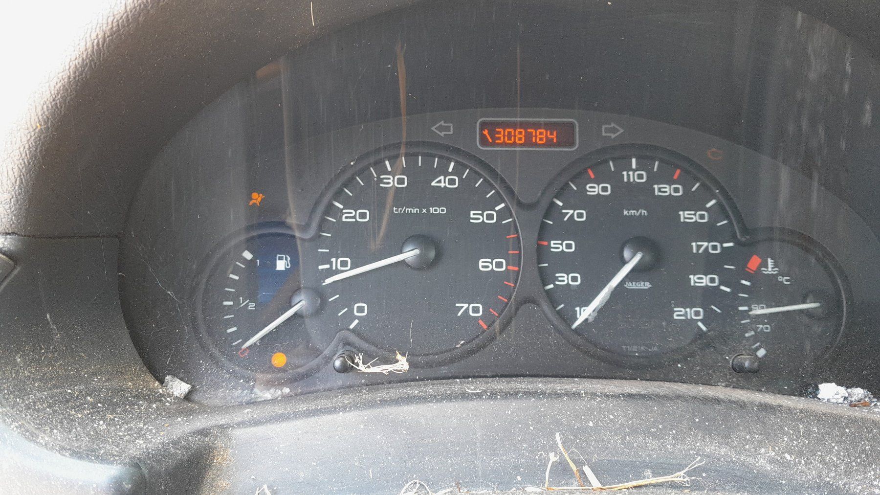 Citroën Autos: Citroen Berlingo – Défectueux à Sarnen par Saab99900 2