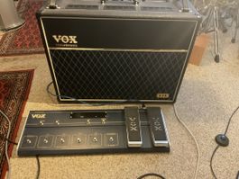 Vox Valvetronix AD120VTX Gitarrenverstärker mit Pedal