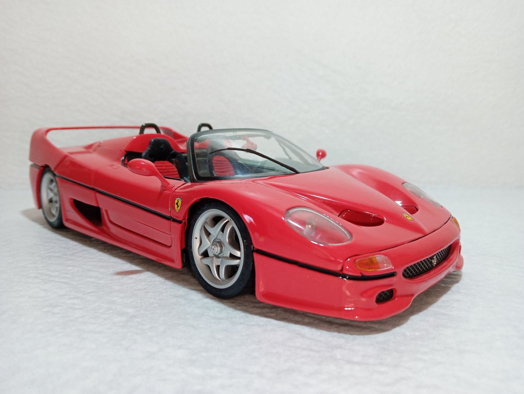 Ferrari Modellini d'auto: Ferrari F50  Cabrio – Usato da Huttwil venduto da Secondtrain 1