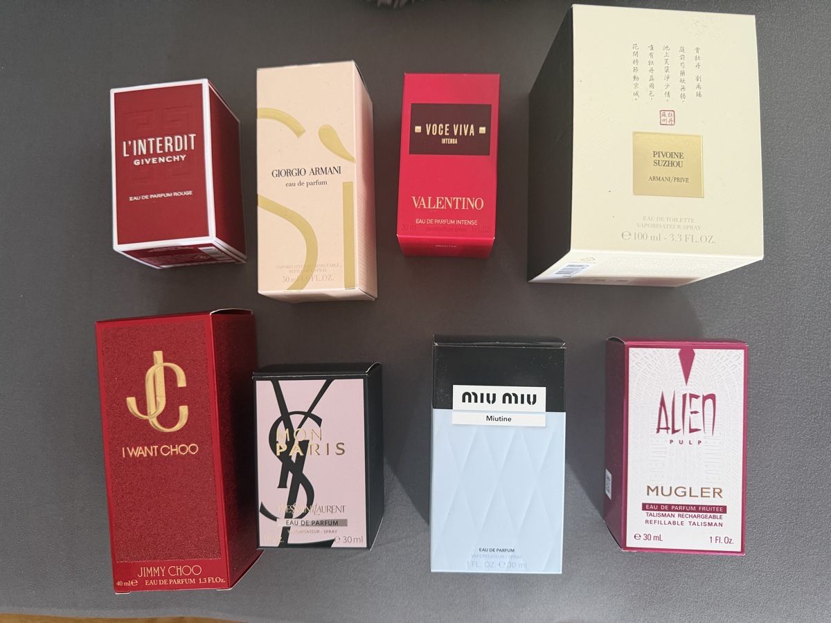 Parfums & Eau de Toilette: Damenparfum  – Neuf (Voir description) à Brugg AG par bur_82lm
