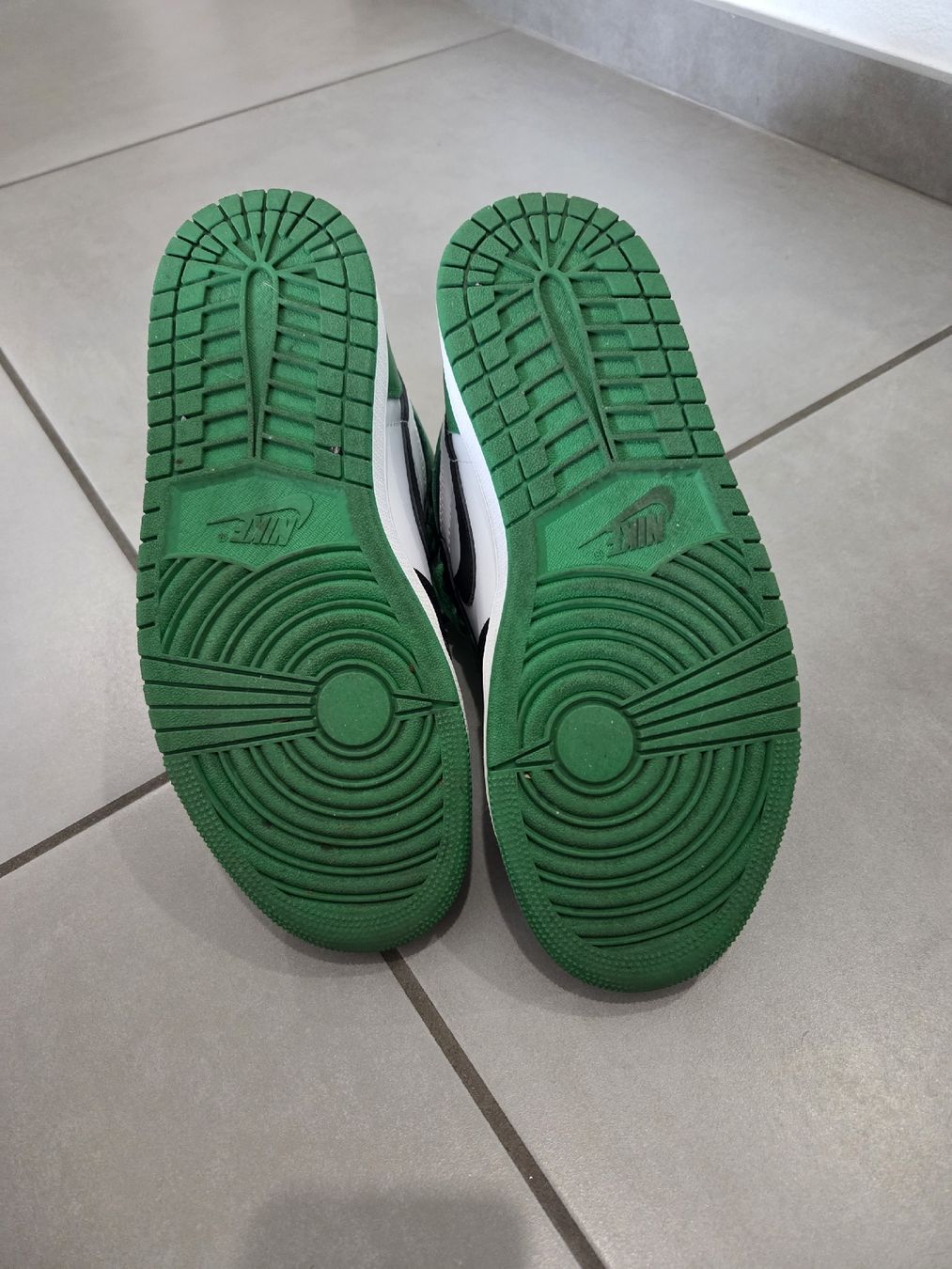 Scarpe da uomo: nike jordan nr° 40 – Usato da Lugano venduto da lis_wr2h 3