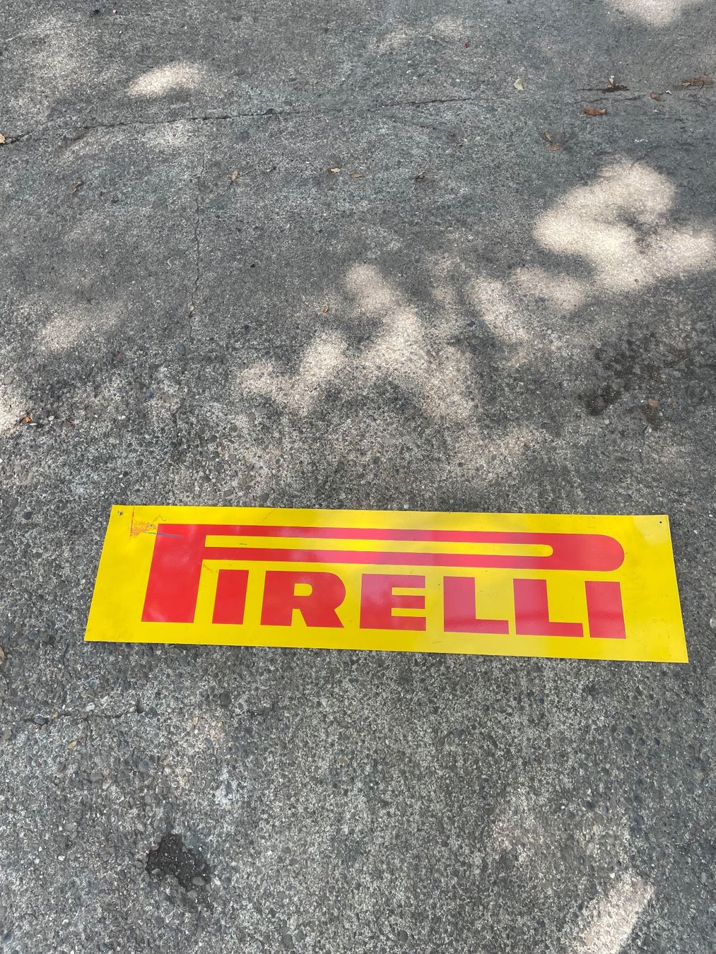 Pirelli Insegne: Vintage Pirelli Blechschild – Usato da Schlieren venduto da walterstahl