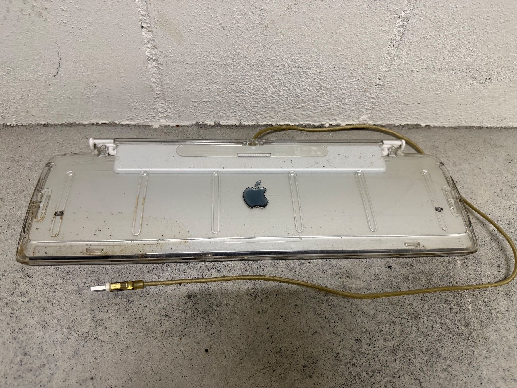 Apple Tastiere: Apple Keyboard M7803 – Usato da Niederwangen b. Bern venduto da Leonerb 1