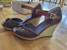 Tommy Hilfiger Sandalen heels Gr 40