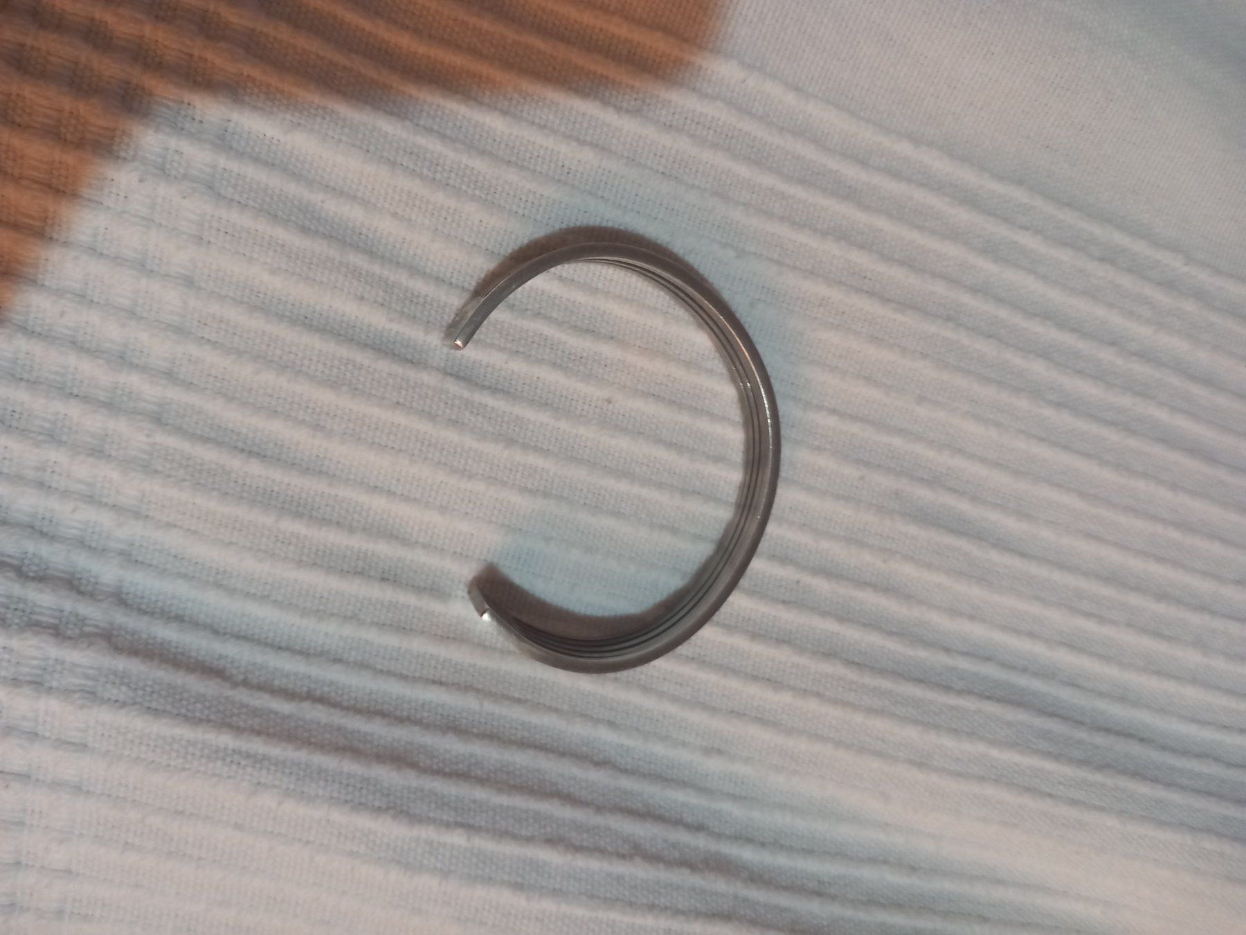 Gucci Armbänder & -reifen: Gucci bracelet en argent – Gebraucht aus Le Grand-Saconnex von Rgt87 6