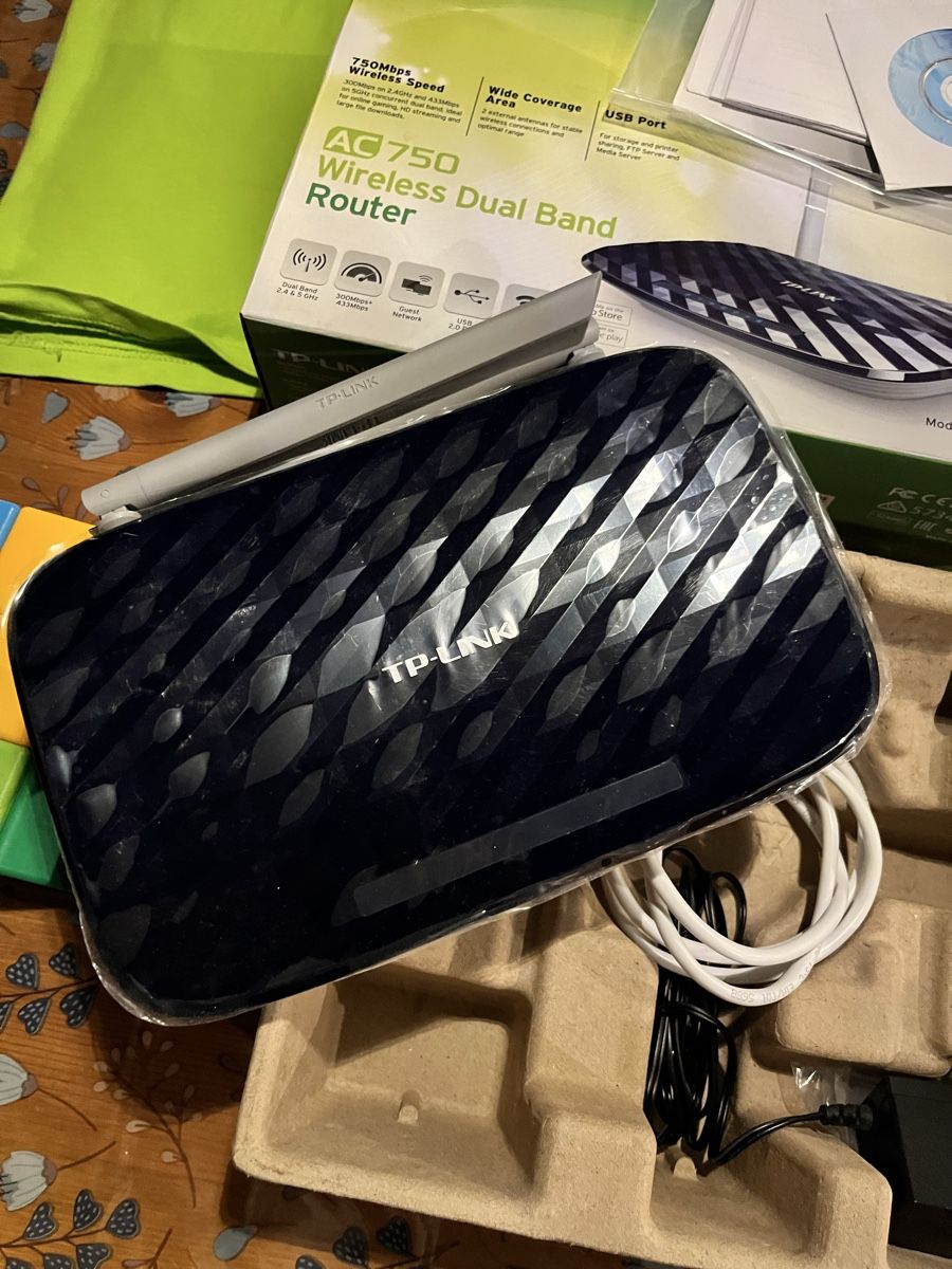 TP-Link Modem & Router: TP-Link Archer C20 - AC750 WLAN Rout – Usato da Giubiasco venduto da sc-77 1