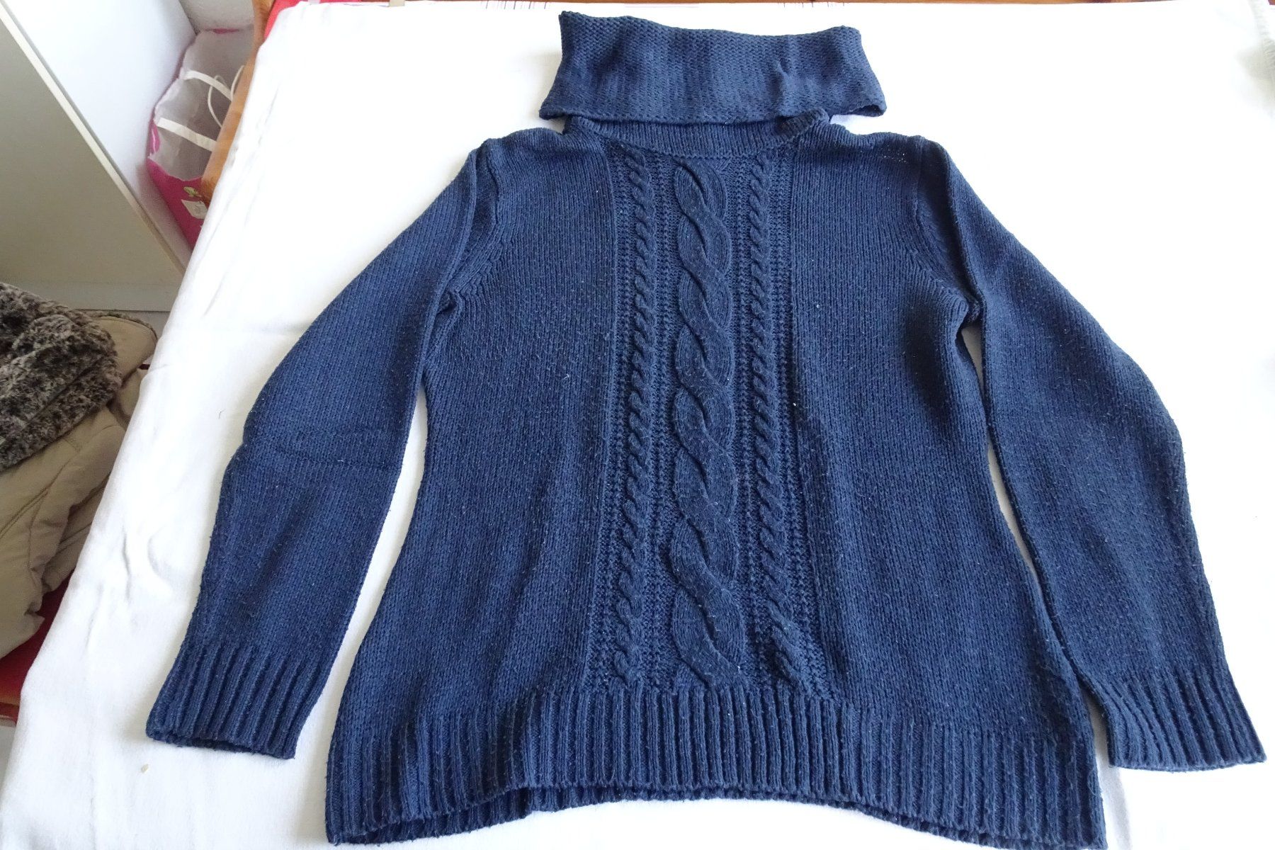 Maglioni & Felpe: Strick Pullover mit Rollkragen blau Gr. M – Usato da Strengelbach venduto da schmetterling20