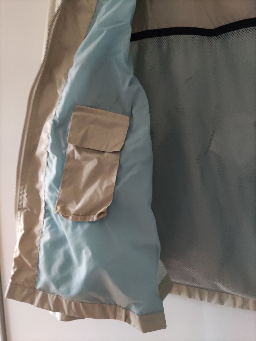 Jacken: Leichte Biaggini Wind- Regen- Übergangsjacke, Beige – Gebraucht aus Solothurn von Csw1 4