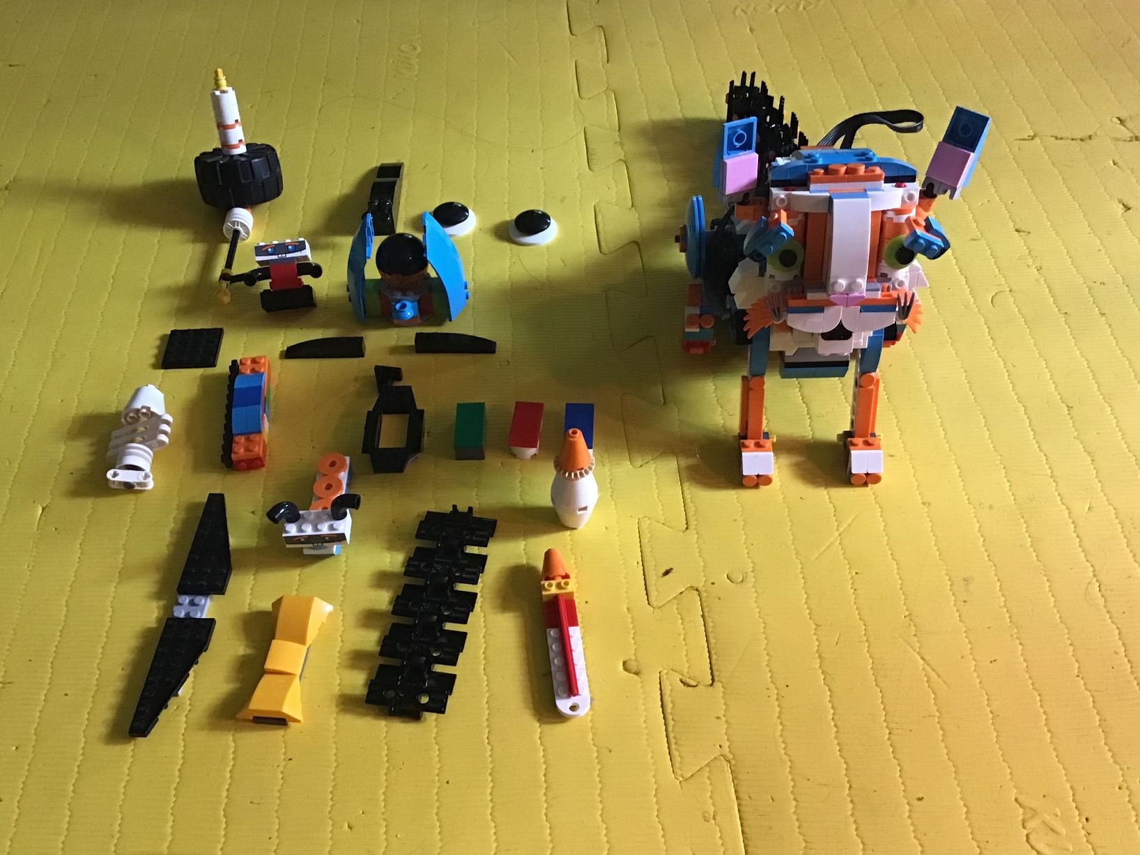 Lego Kit di costruzioni: Lego Boost - 5in1-Set 17101 - Top Zustand – Usato da Zürich venduto da mir_9hw7 5
