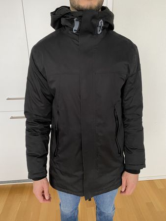 Warme Winterjacke Jacke Gr. S Schwarz Top Zustand