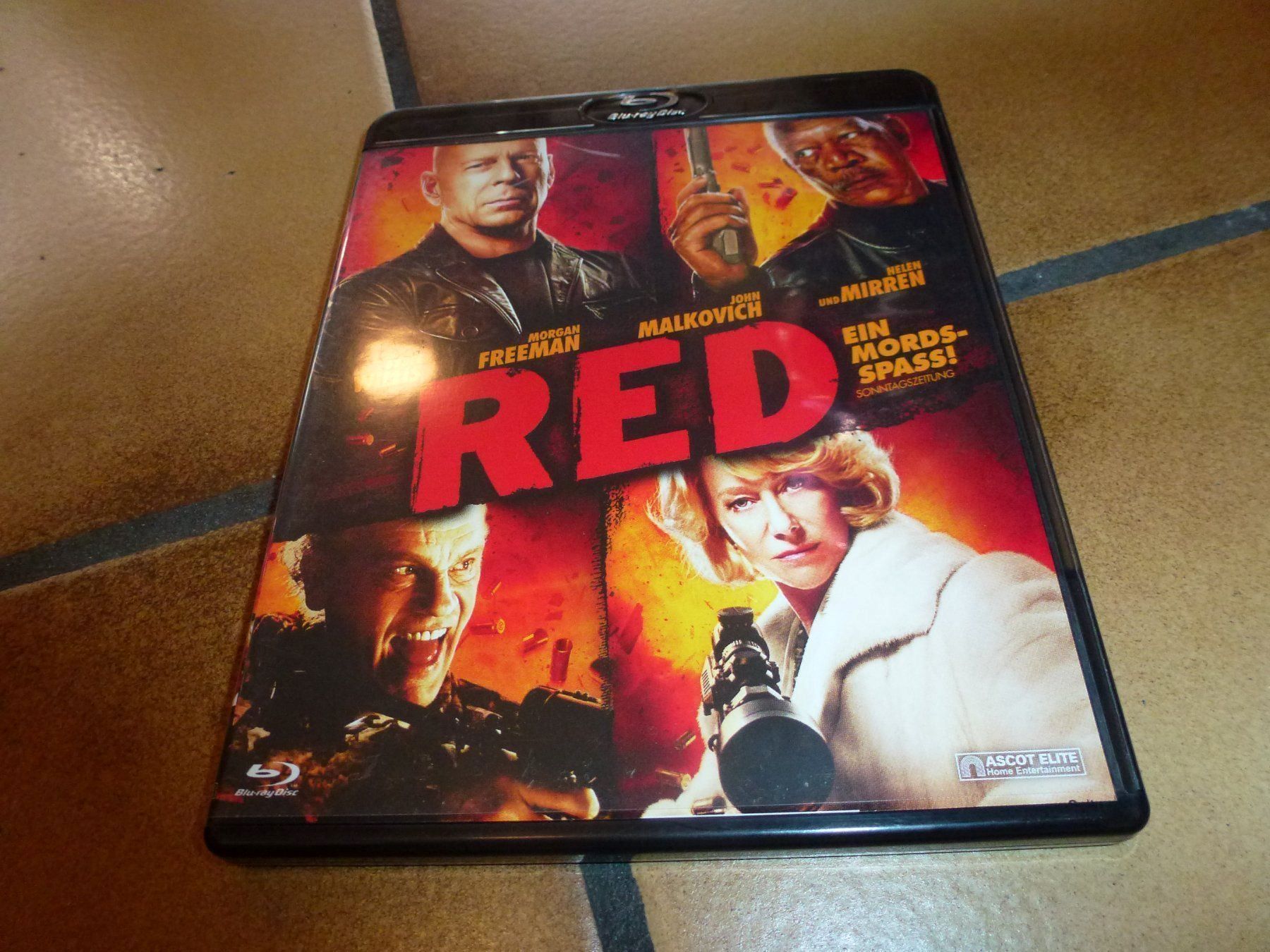 Tutti i DVDs: RED (BLU-RAY) – Usato da Olten venduto da Disc-Verkauf