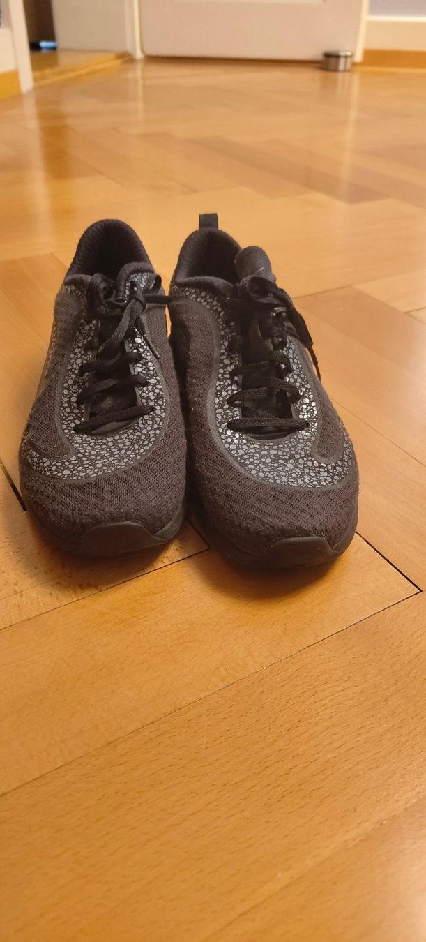 Nike Herrenschuhe: Nike Schuhe – Gebraucht aus Luzern von mel_vjd5 2