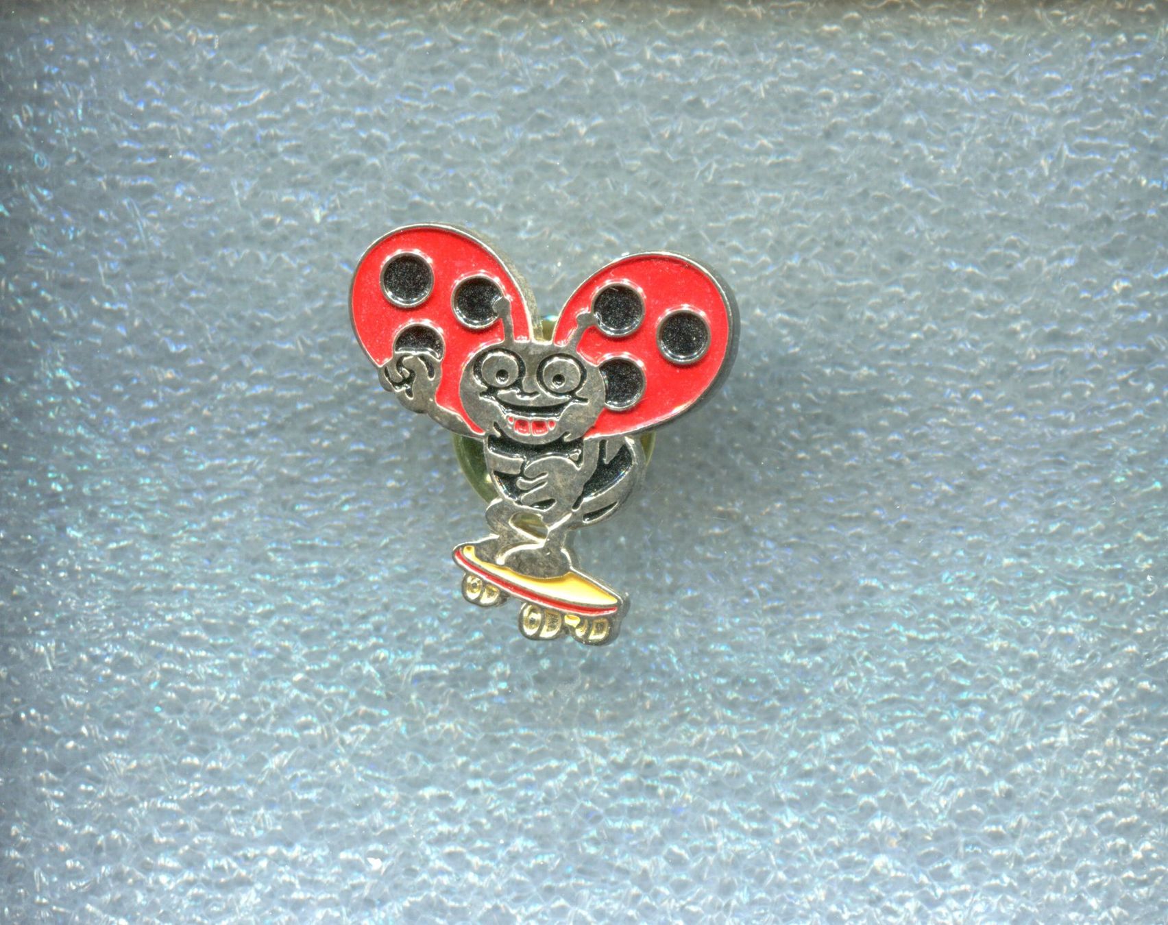 Placchette & Badge: BLICK Käfer  SKATER – Usato da Winterthur venduto da Sammleroase