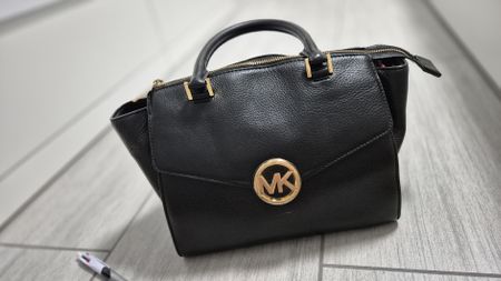 Borsa Michael Kors nera, come nuova! Elegante e pratica.