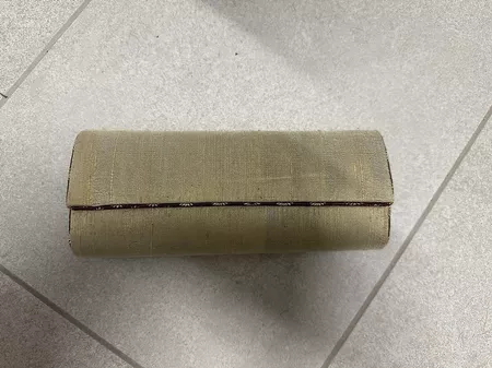 Clutch aus Seide