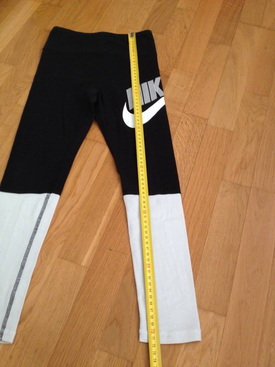 Nike Calze & Collant: Sport Leggins Nike – Usato da Dübendorf venduto da Fip05 1