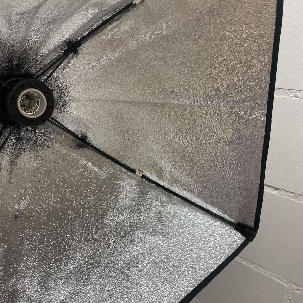 Lampen: Fotostudio Softbox mit Stativ und Kabel-Schalter – Gebraucht aus Utzenstorf von beatrice.ch 2