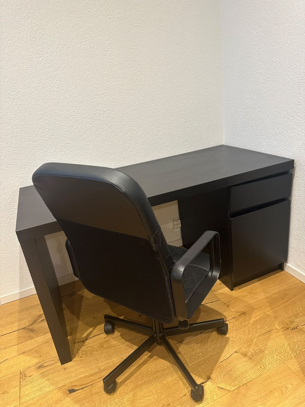 Stühle: Chaise de bureau neuve – Neu (gemäss Beschreibung) aus Sion von hvi_bgs7 1