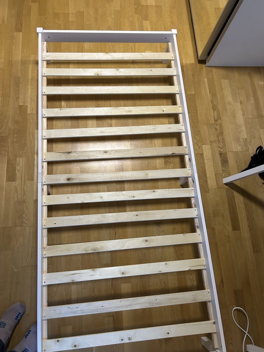 Betten: Bettgestel – Neu (gemäss Beschreibung) aus Bern von Denis.Gr 2