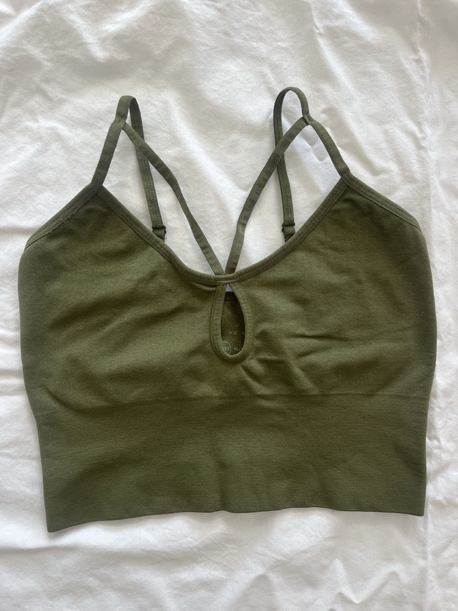 Guess Tops: Guess Top – Gebraucht aus Eschenbach LU von fva_w6dz