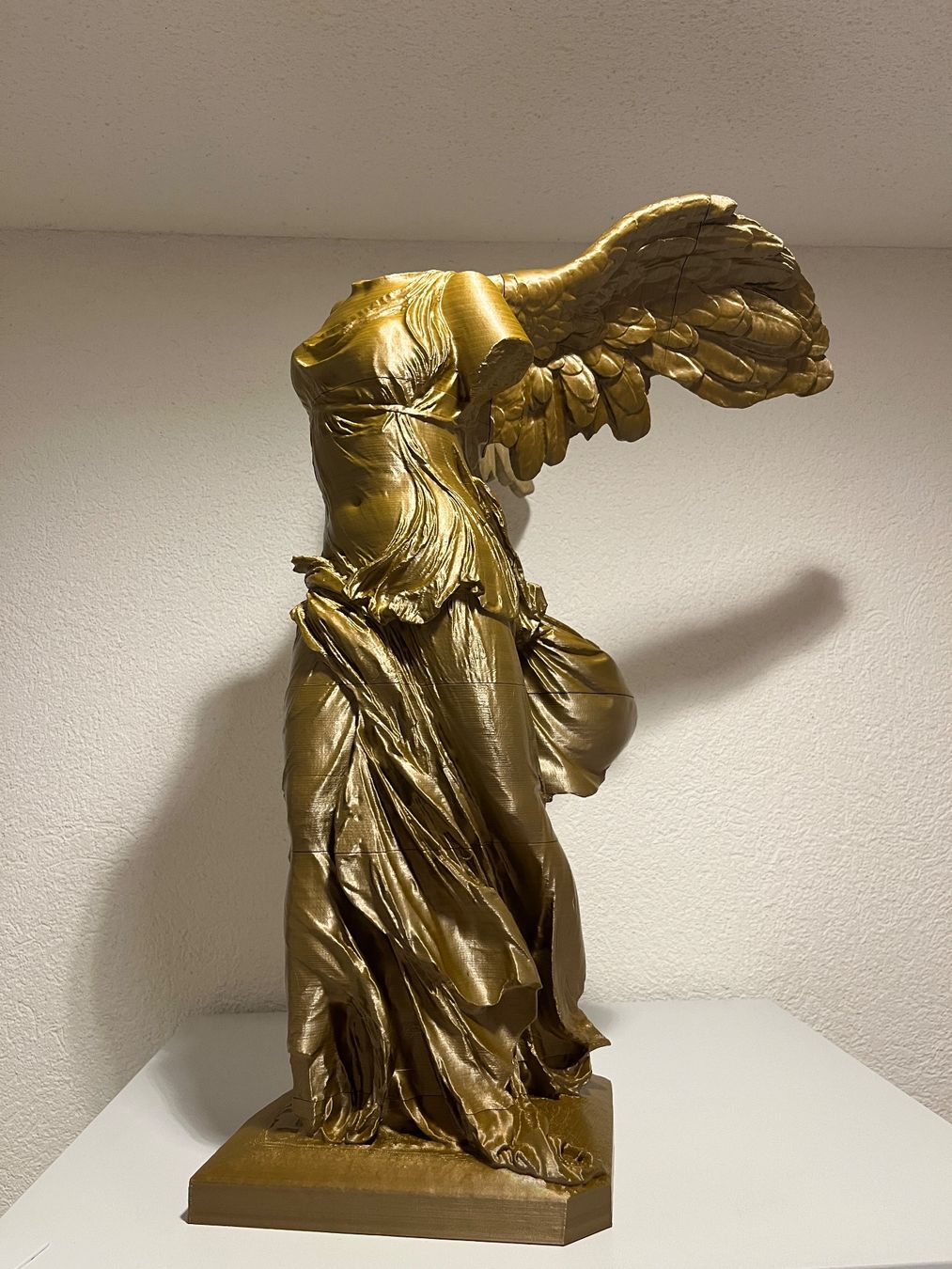 Sculptures & Statues: Nike von Samothrake Statue / Skulptur – D'occasion à Ernetschwil par Thies.Ray