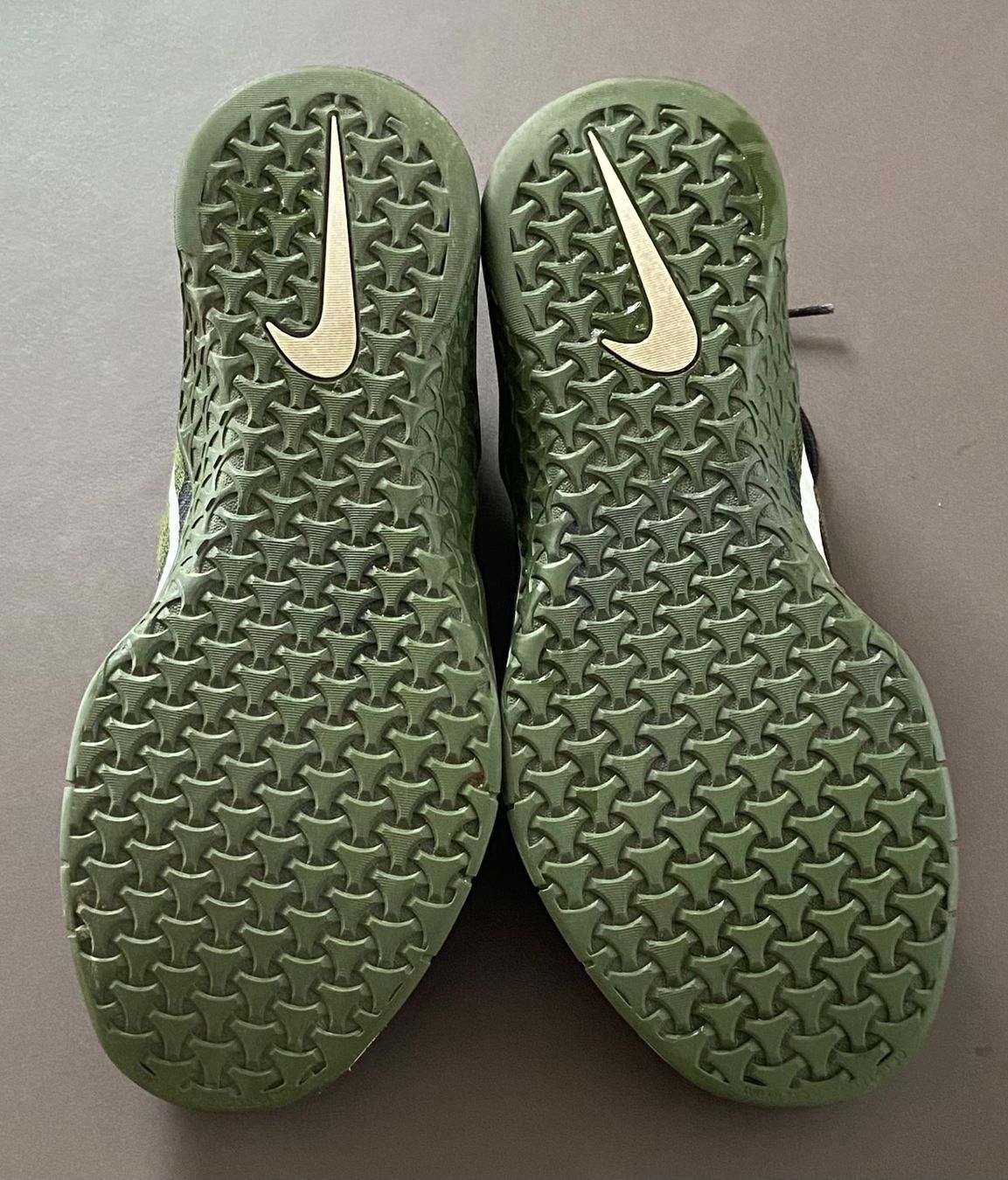 Scarpe da donna: Turnschuhe Nike, Gr. 40.5 – Usato da Zürich venduto da a75 1