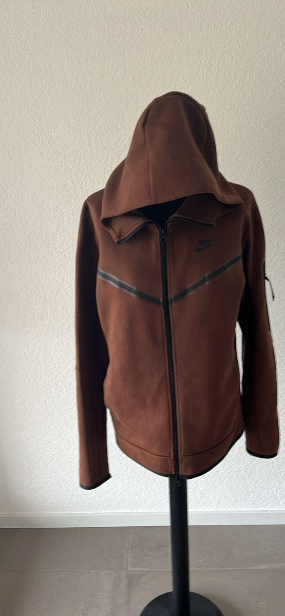 Nike Jacken: Veste NIKE chocolat taille S – Neu (gemäss Beschreibung) aus Boudry von Fiona1973 5