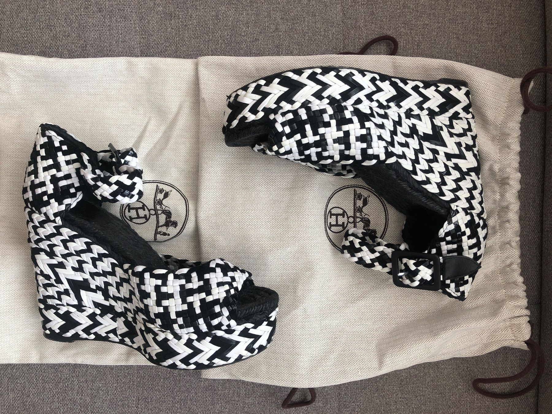 Hermès Scarpe da donna: Hermes Plateau Sandalen – Usato da St. Moritz venduto da Capricorn88 4