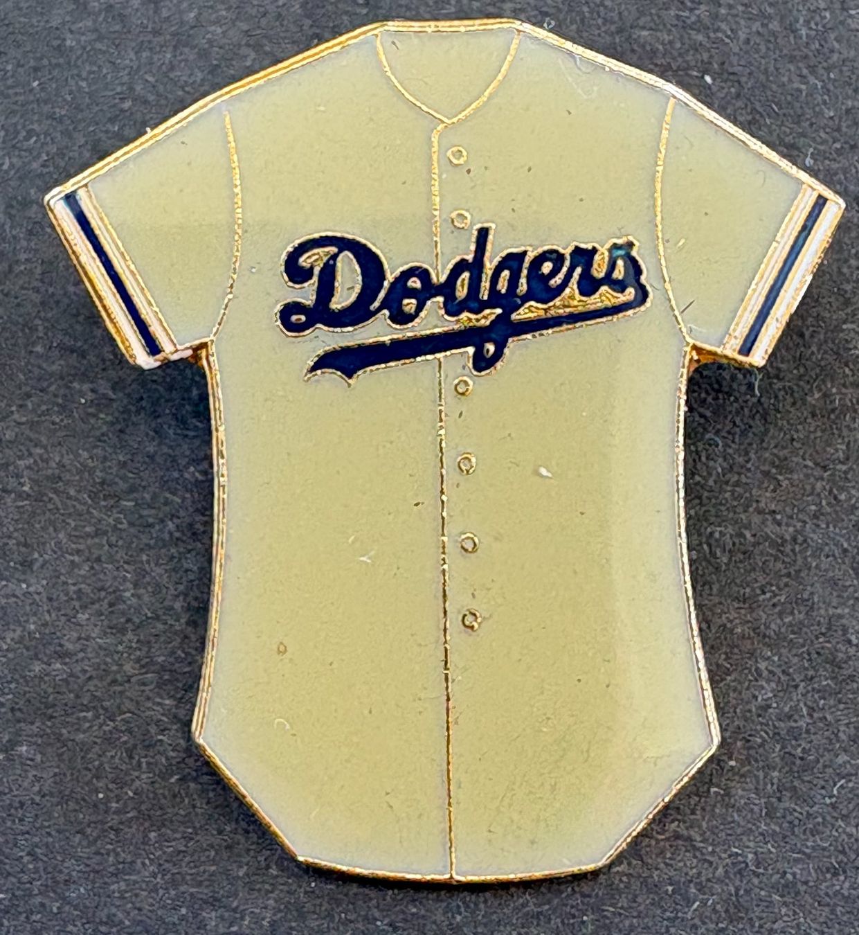 Plaketten & Abzeichen: PIN DODGERS – Gebraucht aus Ostermundigen von wini63
