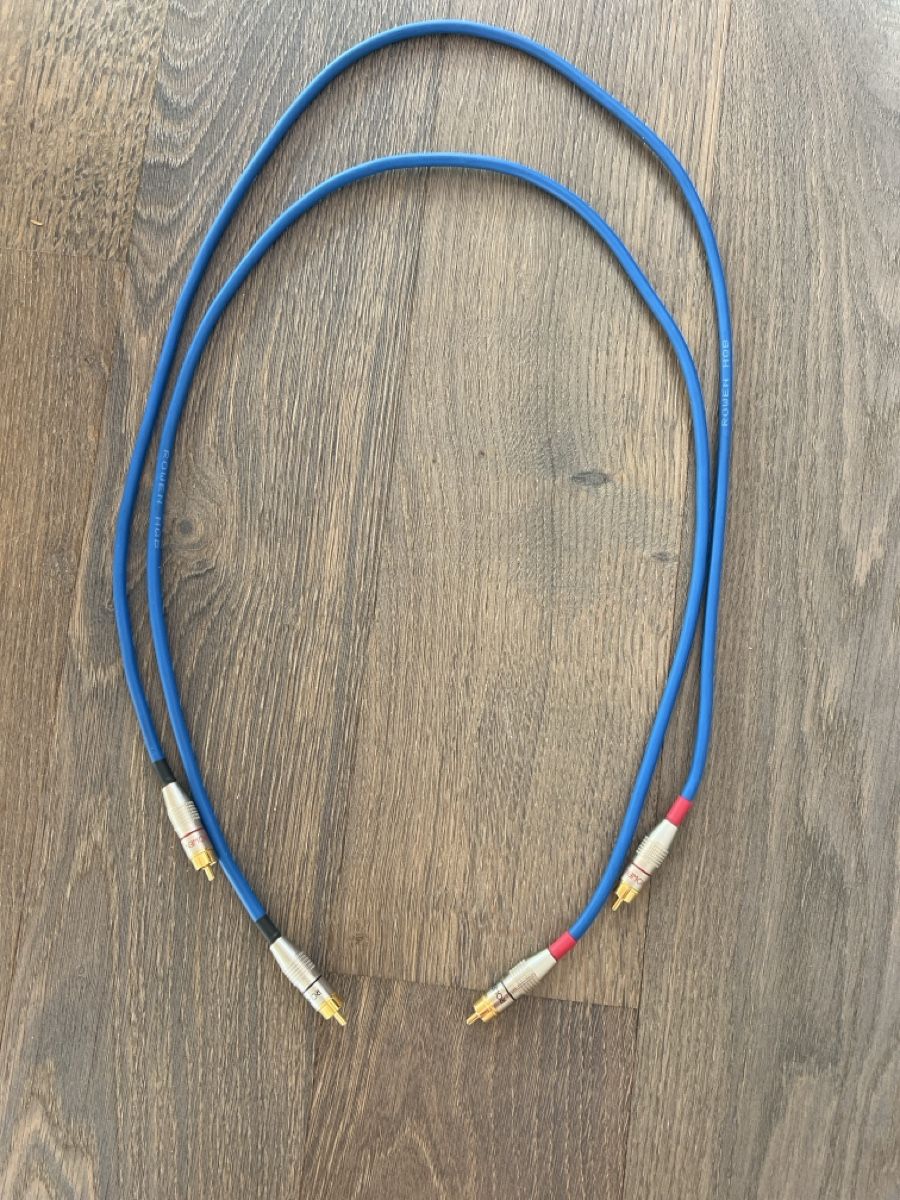 Rowen Cavi: Rowen Chinch Kabel - Top – Nuovo (secondo la descrizione) da Uetikon am See venduto da Sarahm76