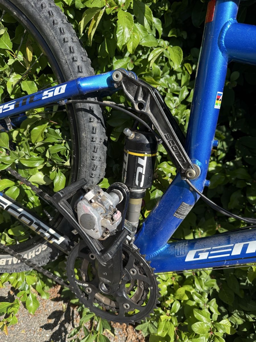 Scott Biciclette: Scott Genius MC marathon M blau/schwarz – Usato da Wiesendangen venduto da lurobas 8
