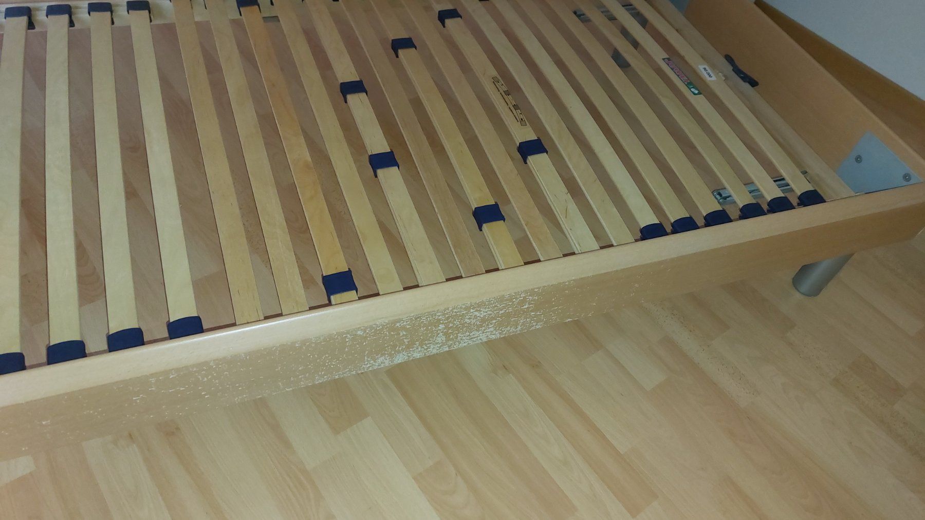 Letti: Einzelbett 90x120 – Usato da Mosnang venduto da Chluetery 1
