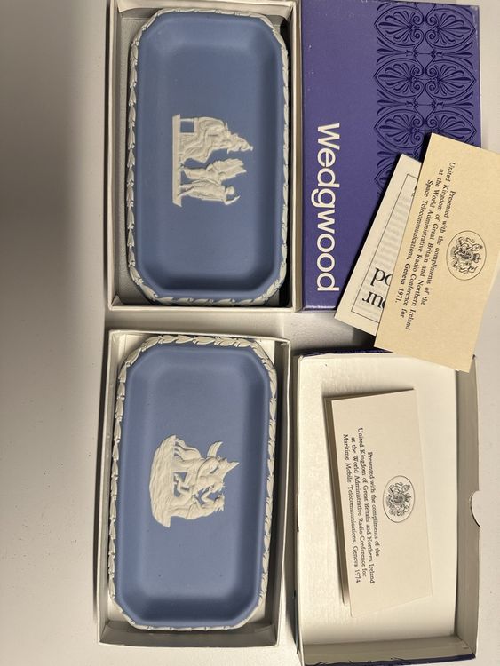 2x Wedgwood Jasperware Ablagen, neuwertig OVP (Neu (gemäss Beschreibung ...