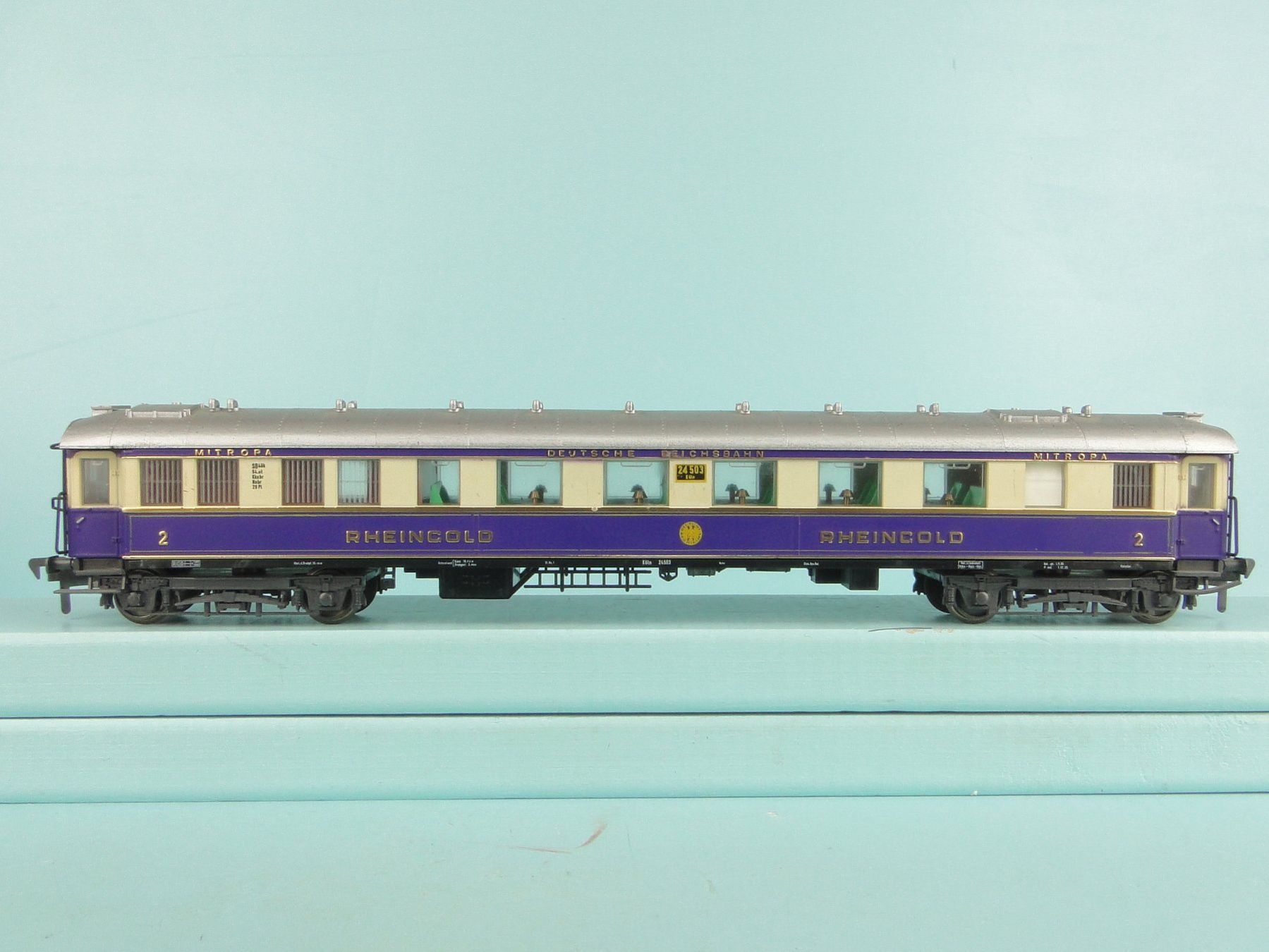 Liliput Modelleisenbahnen: Liliput/Fleischmann 825 00 Rheingold 2 Kl. – Gebraucht aus Bülach von cann11 2