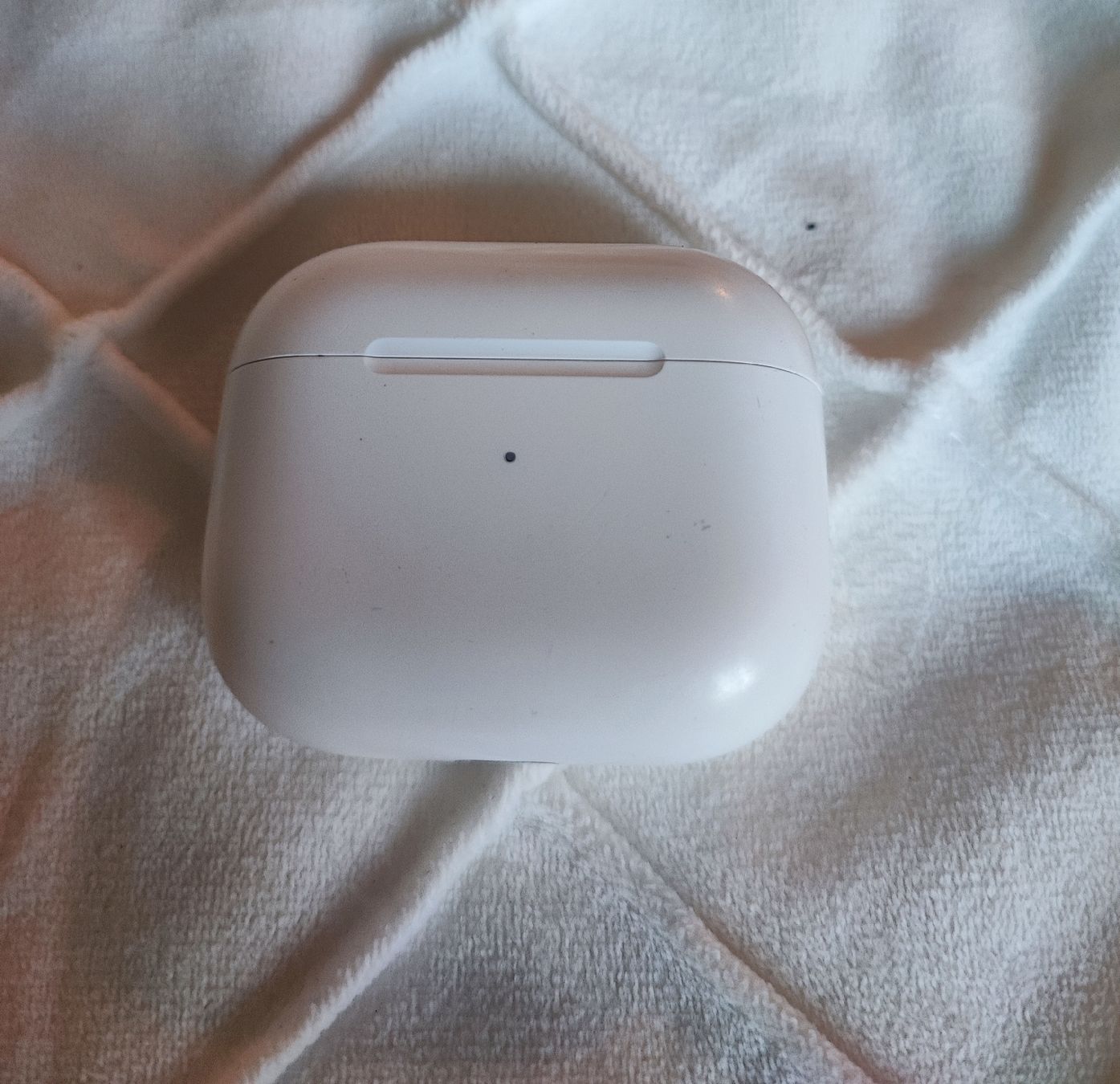 Apple Chargeur: Original Apple airpods 3 Ladecase  – D'occasion à Zollikofen par zar_j67f 2