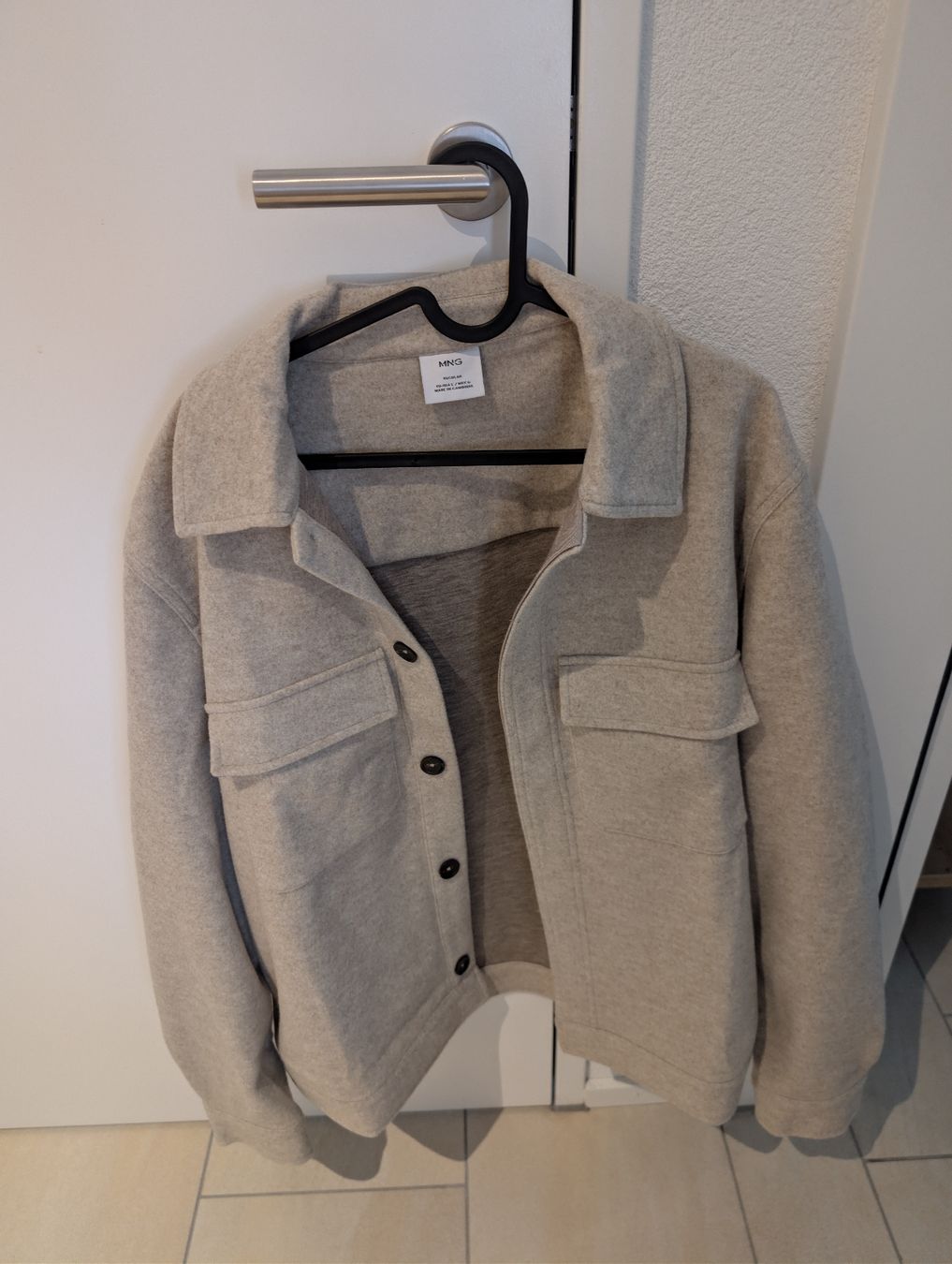 Mango Jacken: Mango Jacke – Gebraucht aus Laufen von zum_z9hs