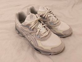 Asics Gel-NYC Cream/Grey Gr. 42.5 (US 9)